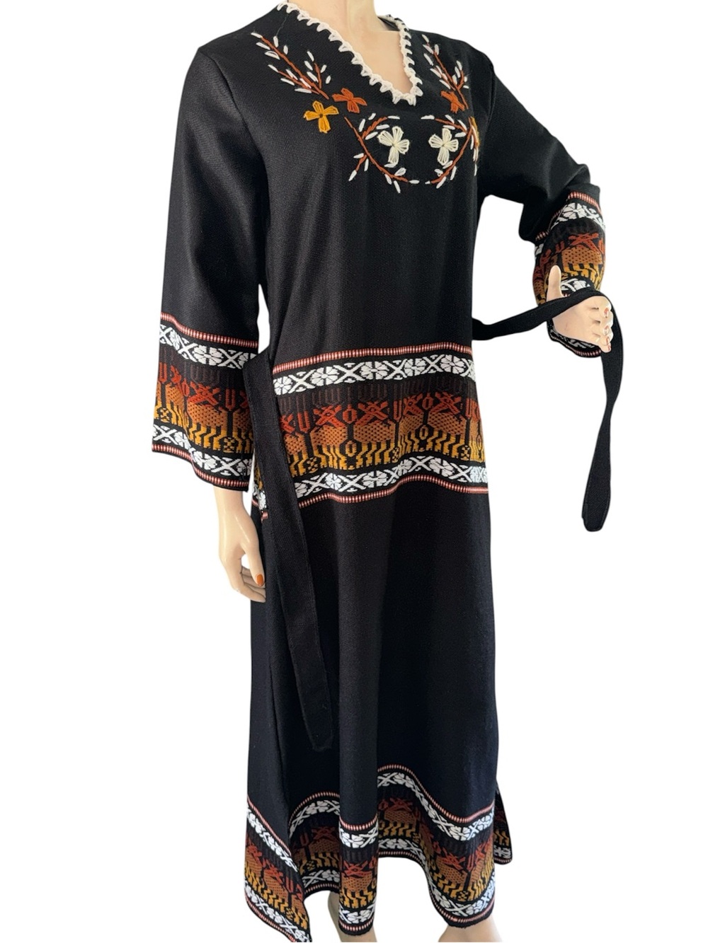 Vintage 70s Embroidered Kaftan Dress - Picture 4 of 17